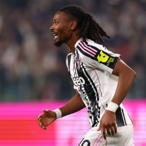 世界杯比赛直播地址-记者：尤文K·图拉姆左脚踝轻微不适，将在对萨索洛前每日评估